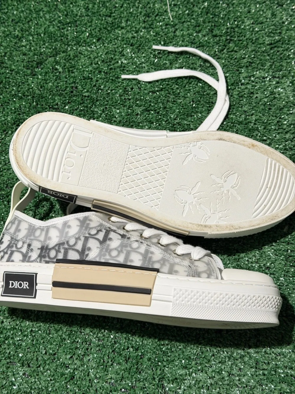 Dior White and Beige Low-Top Monogram Canvas Sneakers - Picture 5 of 7
